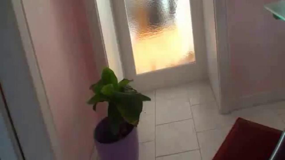 Amateur french girl give a hot blowjob by madasianporn.com