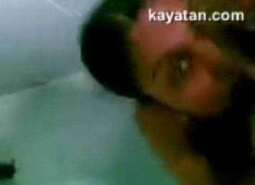 Kantotan Sa Banyo Ang Mag Nobyang Pinay