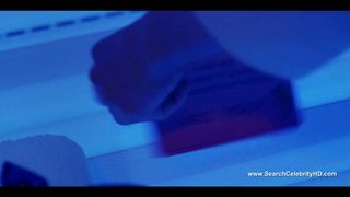 SEARCH CELEBRITY HD - Crystal Lowe and Chelan Simmons nude - Final Destination 3