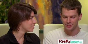 Amateur swinger couple enjoys hot sex in the shower
