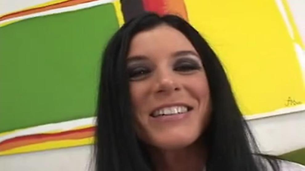 Super Hot MILF Miss Summer 2