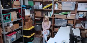Teen skank sucking and fucking