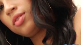 Hottie has buttsex and sucks cock