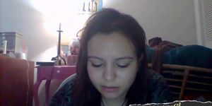 Real webcam chick dildoing her pussy