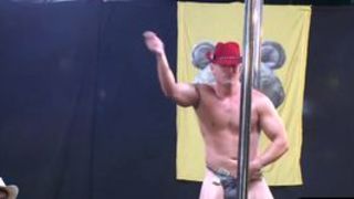 Gorgeous party babe dicksucking during CFNM