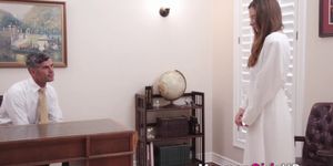 Teen mormon fingers herself for bishop