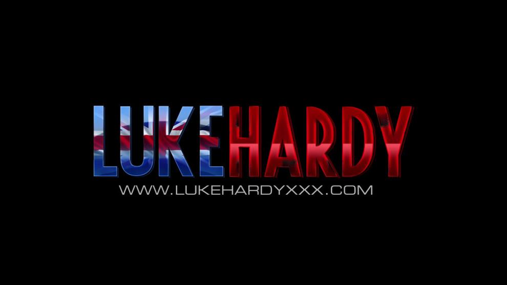 LUKE HARDY - Tattooed army babe with big ass slammed hard in POV