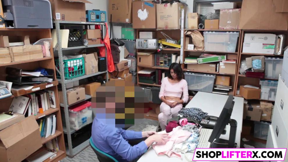 SHOPLIFTERX - Big Dick For Sweet Teen Shoplifter - video 1