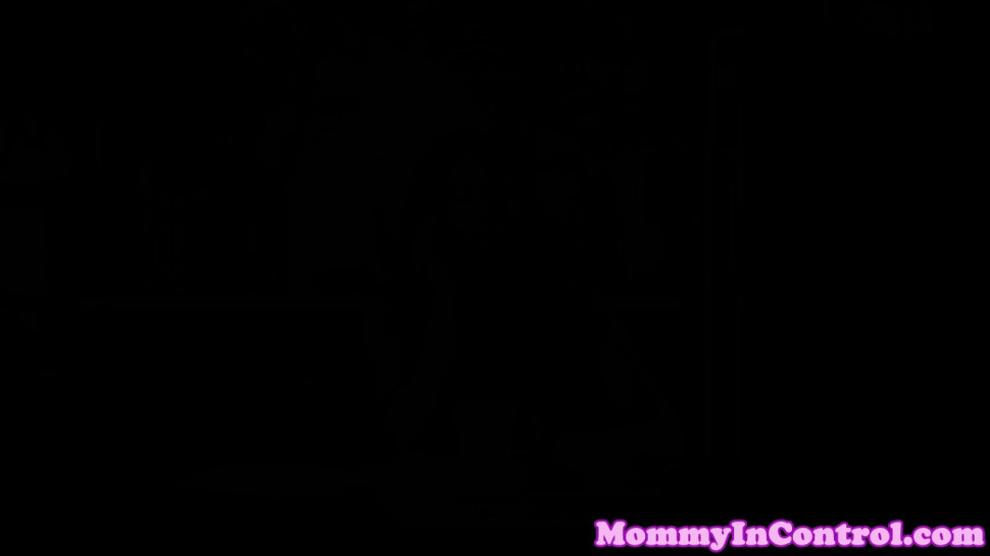 BRAZZERS - Bigtitted ebony stepmom cockriding in trio