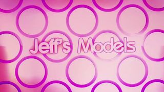 JEFFS MODELS - Holly Jayde takes it really deep