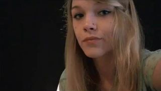 Lovely Mika smoking 120s