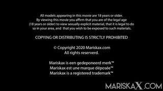 MARISKAX Mariska gets stuffed by black cock outside