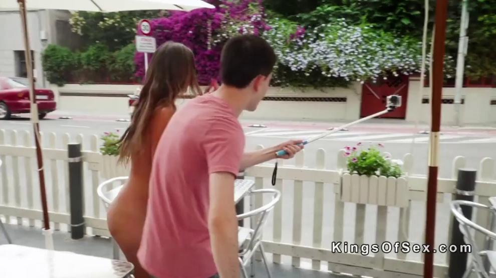 KINGS OF SEX - Couple banging in public and filming (Amirah Adara)