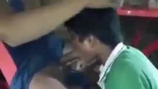 Chinupa at nag patira kay daks