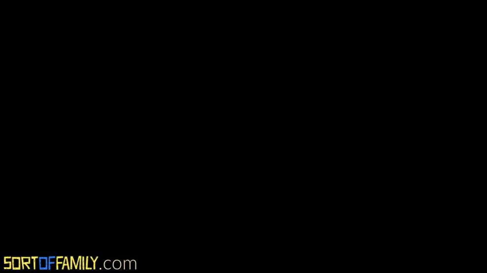 Horny for dick teen gets pussy pummelled