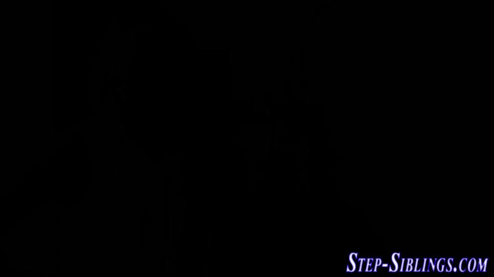 Stepteen scissoring lez