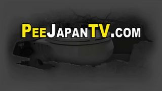 Japanese teen rubs box