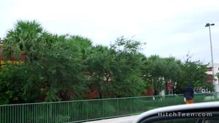 Robbed teen fucks stranger in his car