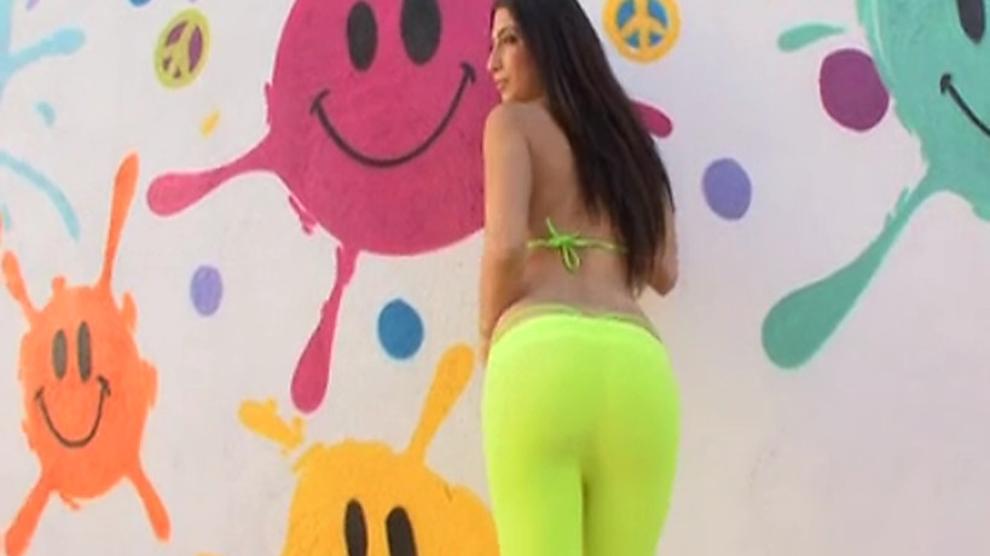 America A10 Allie Jordan bald gagging big butt