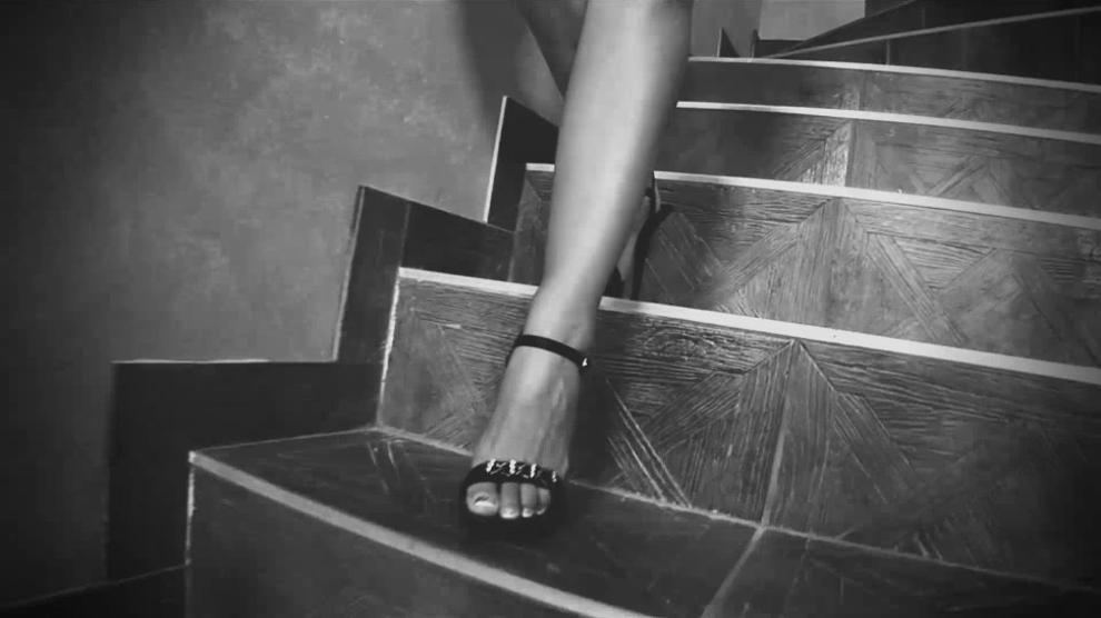LUSTROYAL - Ravishing Miko Sinz always hits the right spot