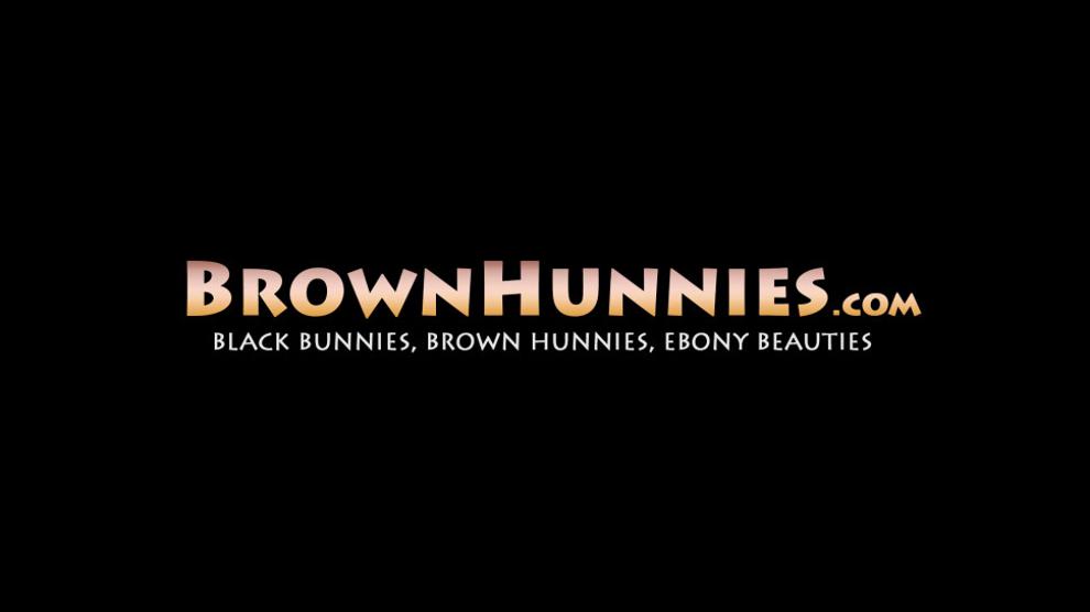 BROWN HUNNIES - Stepdaughter Julie Kay fucks teddy bear before real BBC