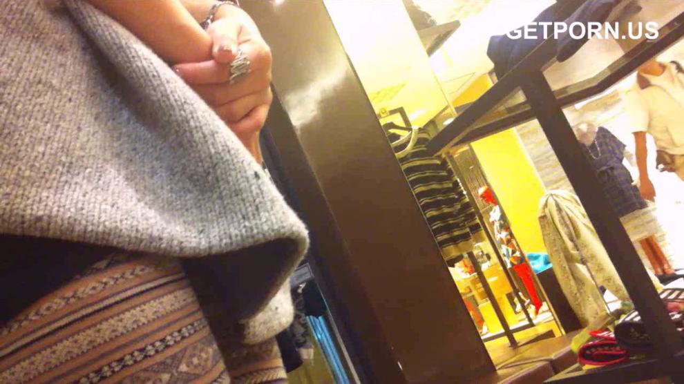 asia peeping voyeur