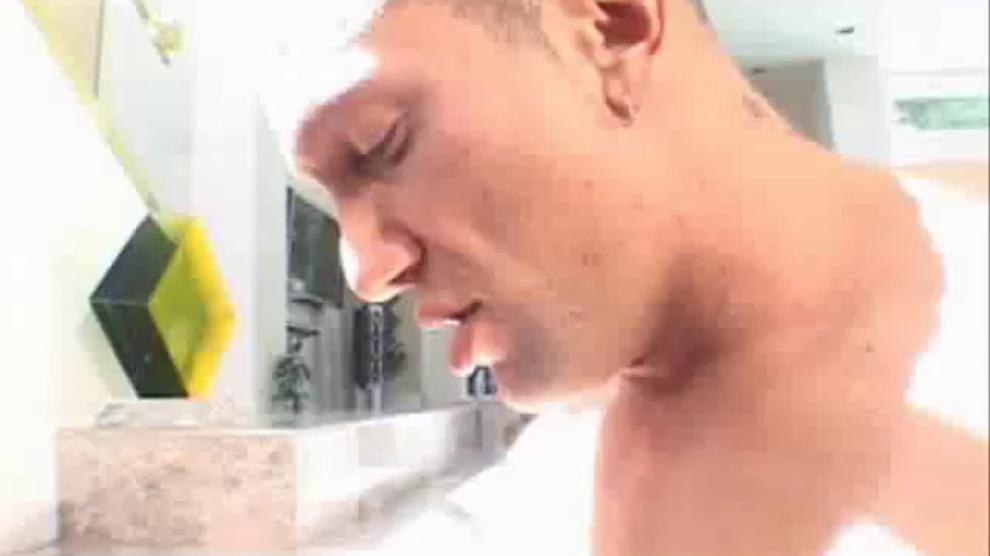 Gianna Lynn inhales a huge cock (Gianna Lynn)