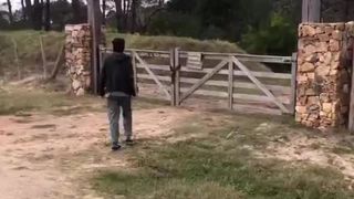 Entra a robar pero termina follado por policía porno en español- Seba Terry