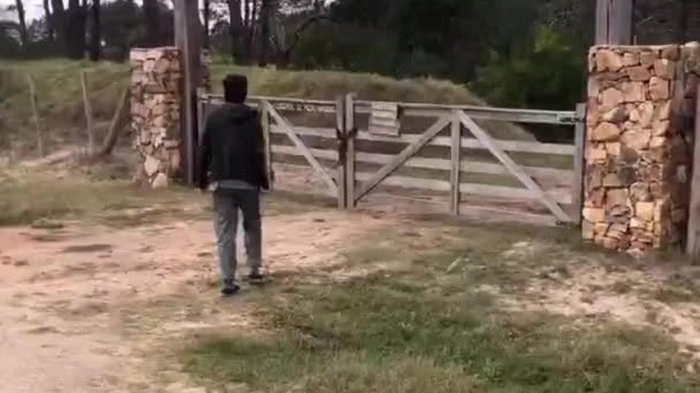 Entra a robar pero termina follado por policía porno en español- Seba Terry