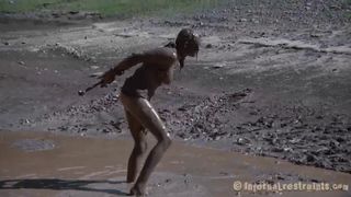 Babe gets lusty cunt prodding - video 14