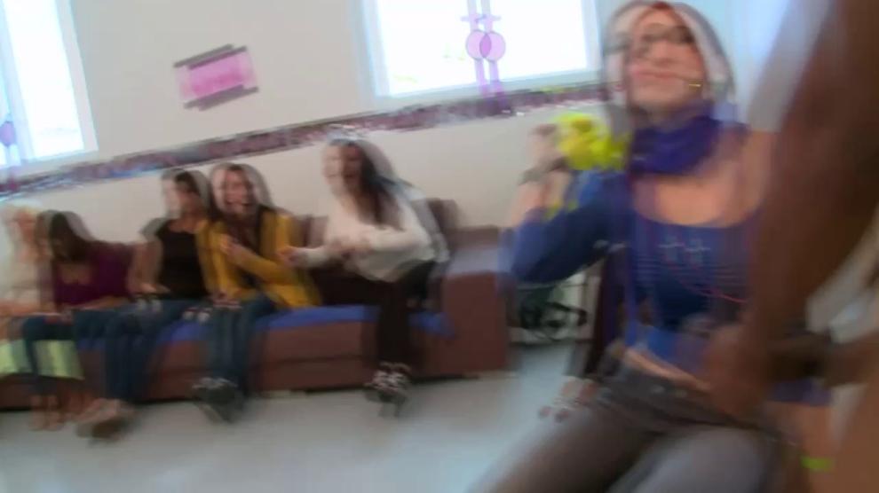Real amateur sluts jizzed