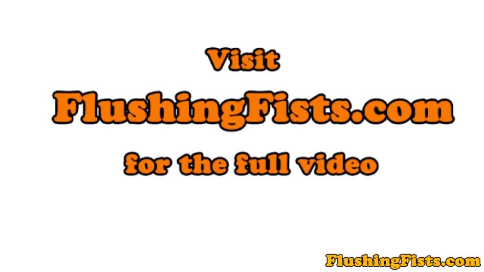 Lesbian bikini duo try little fisting (Sunny Day, Amanda Logue)