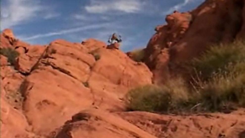 Sexy April - On the red rocks