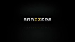 Big-booty brunette Eva Karera oils up then takes a big-dick anal (Eva Karera)