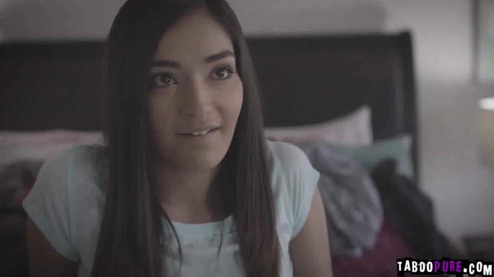 Emily is an eighteen year old girl who was fucked by her uncle Logana (Logan Pierce, Emily Willis)