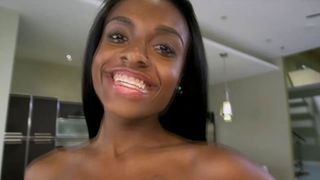 Black teen slut gets licked