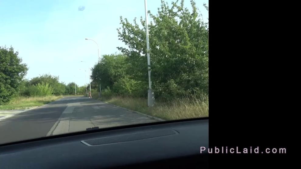 Petite teen hitchhiker bangs stranger in car