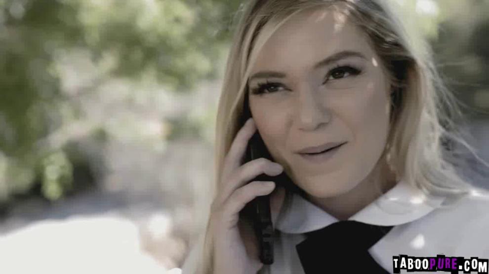 Chloe Foster wants it to be quick and only do anal fucking