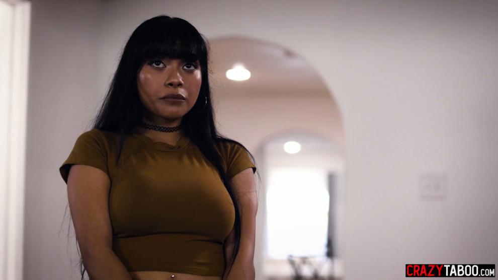 Desperate big tits latina submits to her perverted boss (Aryana Amatista)
