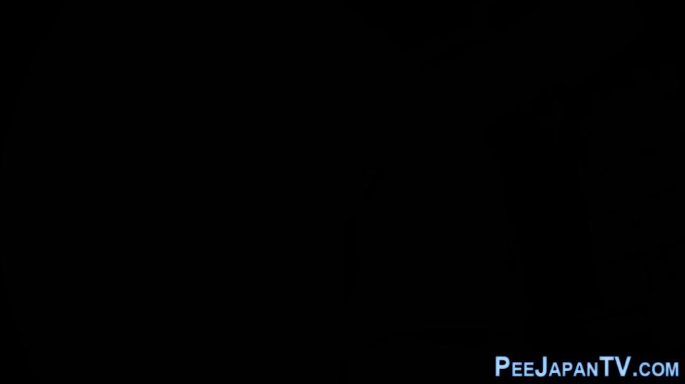 Odd japanese pee public