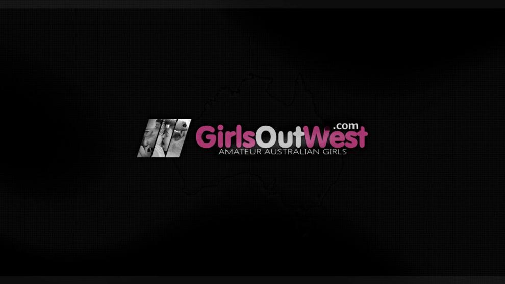 GIRLS OUT WEST - Horny babes lick and finger hairy cunts (Violet Russo, Kit Bauer)