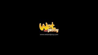 WETANDPISSY - Sexy blonde Nesty dives into her own piss (Ashley Last)