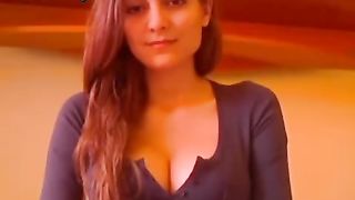 Webcam Girl With Perfect Round Tits F