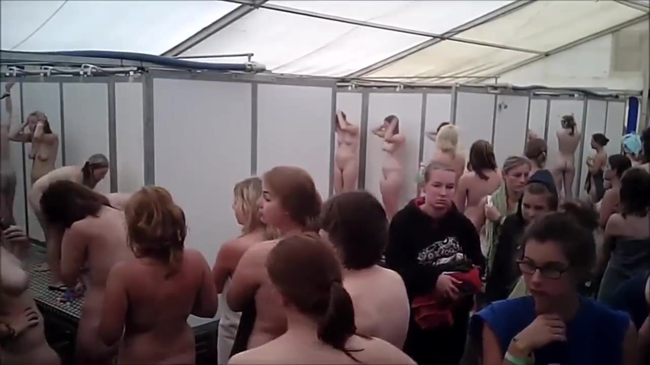 Public Shower - Free HD A crowd of women in public shower Porn Video