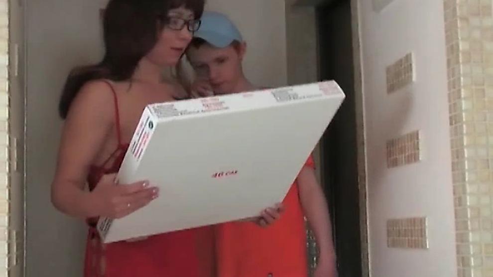 Brunette mom gives young boy her warm mouth and pussy