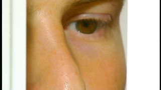 Big tited blonde brings her clit to life