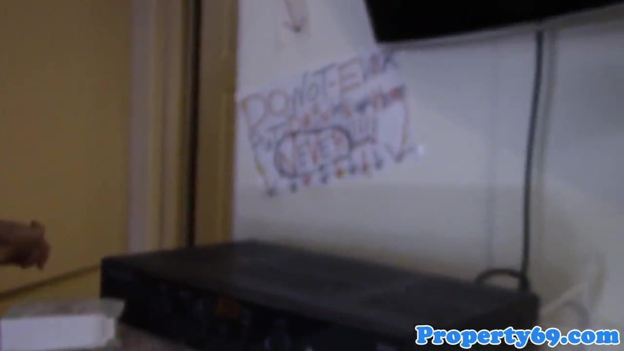 Real landlord babe goes down on tenant