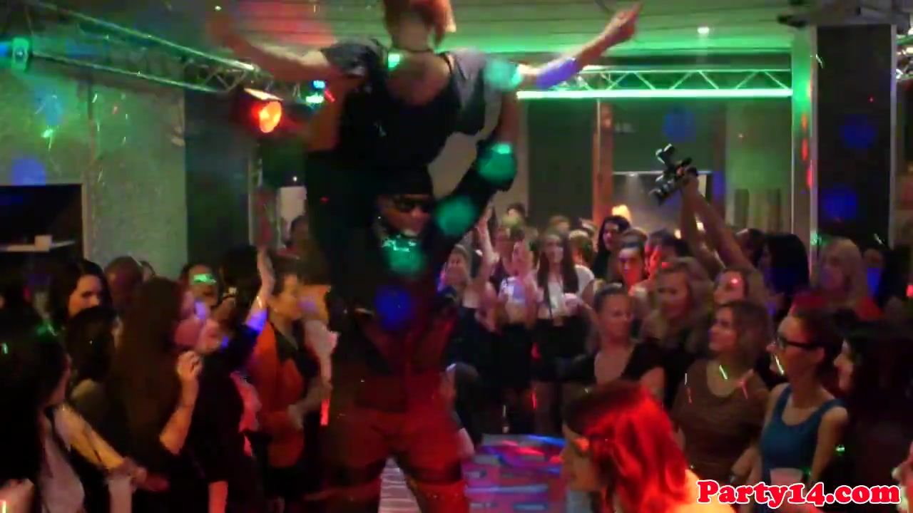 JIM SLIP - Real party euro amateur in doggystyle