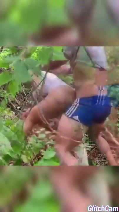 Sexo en el monte con mi prima