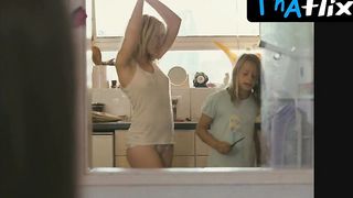 Kierston Wareing Underwear Scene  in Fish Tank